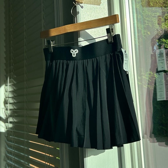 NEW TNA micro tennis skirt black - Picture 7 of 8